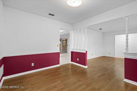 186 Foxridge Road, Orange Park FL - photo 10 of 39