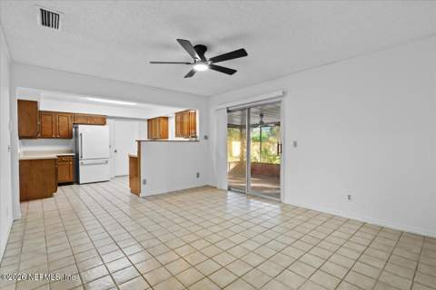 186 Foxridge Road, Orange Park FL - photo 16 of 39