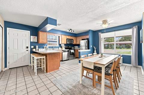 1052 Penman Road, Jacksonville Beach FL - photo 16 of 48