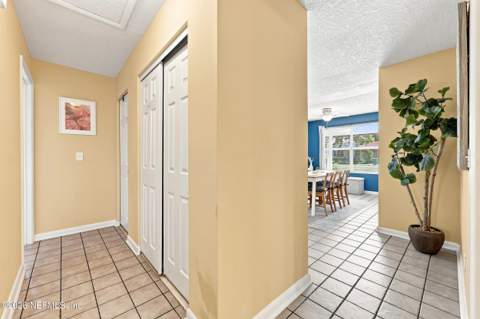 1052 Penman Road, Jacksonville Beach FL - photo 8 of 48