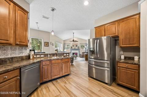 940 Thoroughbred Drive, Orange Park FL - photo 12 of 80