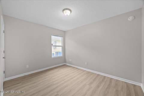 916 Wayne Street, Jacksonville FL - photo 10 of 31