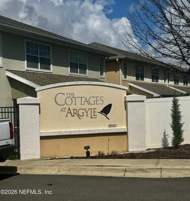 3 bedroom Condominium at 8550 Argyle Business Loop #1402, Cottages At Argyle Condo, Jacksonville — photo 4