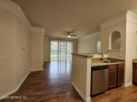 8550 Touchton Road #218, Jacksonville FL - photo 6 of 25