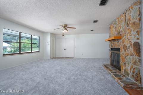 109 St Johns Boulevard, East Palatka FL - photo 8 of 39