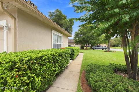 5843 Cypress Estates Drive, Elkton FL - photo 6 of 80