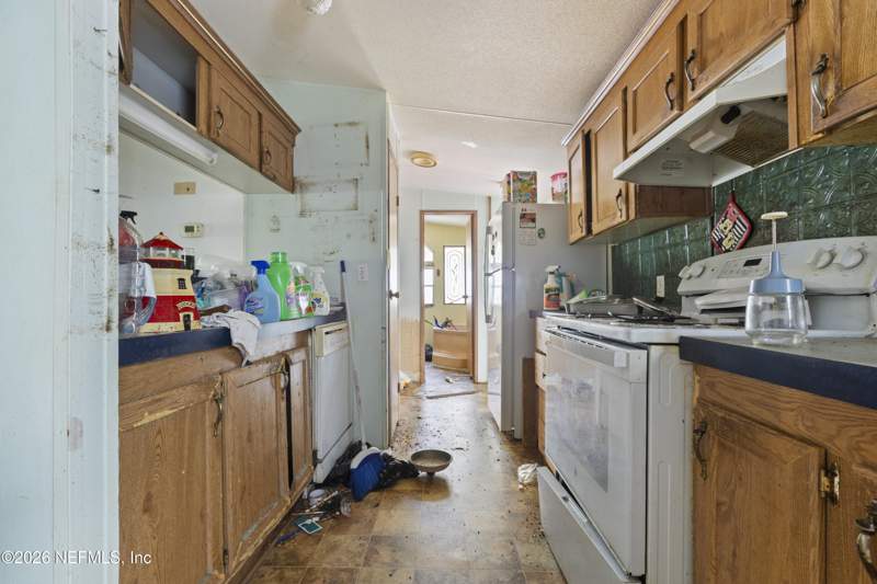 3 bedroom Mobile Home at 2648 Gorda Bella Avenue, Kings Road Estates, St. Augustine — photo 3