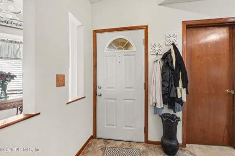 2211 Albury Court, Middleburg FL - photo 7 of 32
