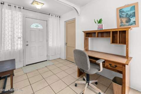 3424 Drum Street, Jacksonville FL - photo 15 of 34