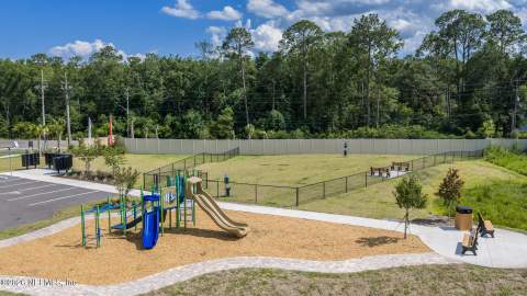 8465 Lilias Circle, Jacksonville FL - photo 18 of 21
