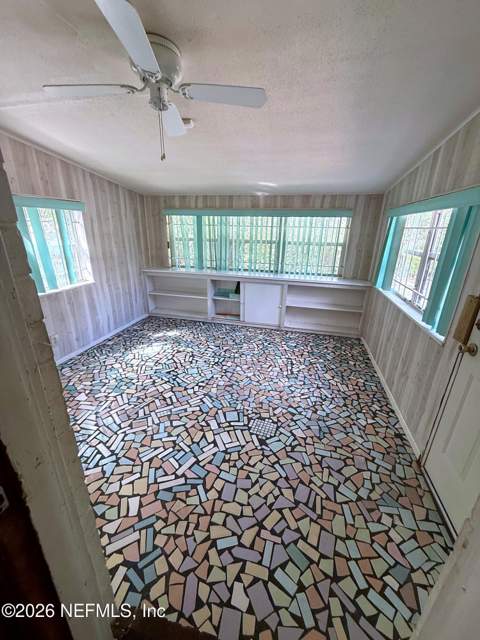 5918 Lusaid Drive, Jacksonville FL - photo 17 of 22
