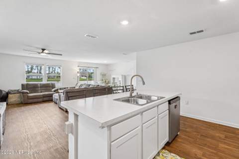 2035 Garrison Way, Green Cove Springs FL - photo 16 of 36