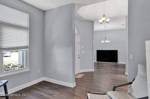 2958 Canyon Falls Drive, Jacksonville FL - photo 13 of 35