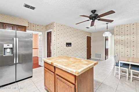 309 Devonshire Lane, Orange Park FL - photo 13 of 48