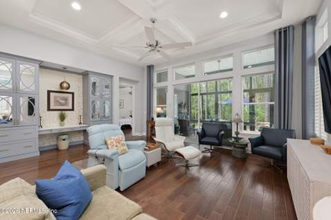 320 Wingstone Drive, Jacksonville FL - photo 10 of 41