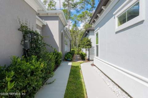 320 Wingstone Drive, Jacksonville FL - photo 6 of 41