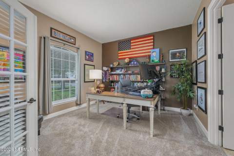 2129 Club Lake Drive, Orange Park FL - photo 9 of 78