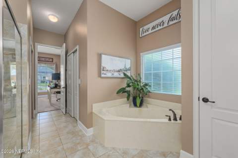 2129 Club Lake Drive, Orange Park FL - photo 20 of 78