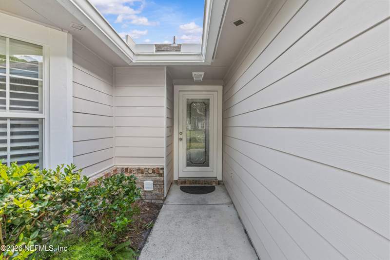 3 bedroom Single Family Residence at 1705 Ashmore Green Drive, The Pines Of Kensing, Jacksonville — photo 4