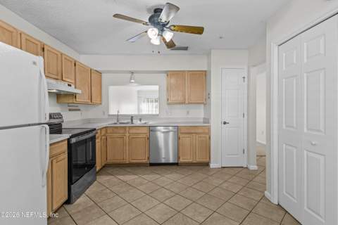 1705 Ashmore Green Drive, Jacksonville FL - photo 15 of 47