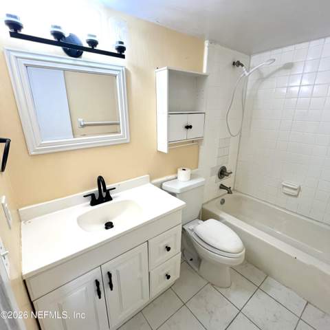 2043 Dunsford Terrace #26, Jacksonville FL - photo 12 of 15