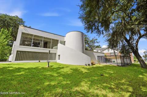 715 Rio Lindo Drive, Jacksonville FL - photo 11 of 74