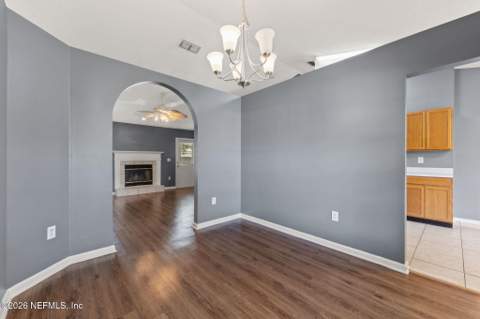 608 Abbey Court, Orange Park FL - photo 9 of 27