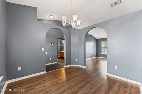 608 Abbey Court, Orange Park FL - photo 10 of 27