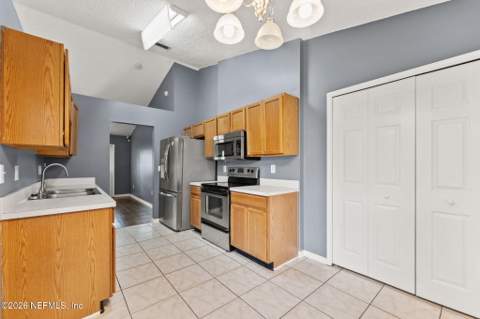 608 Abbey Court, Orange Park FL - photo 11 of 27