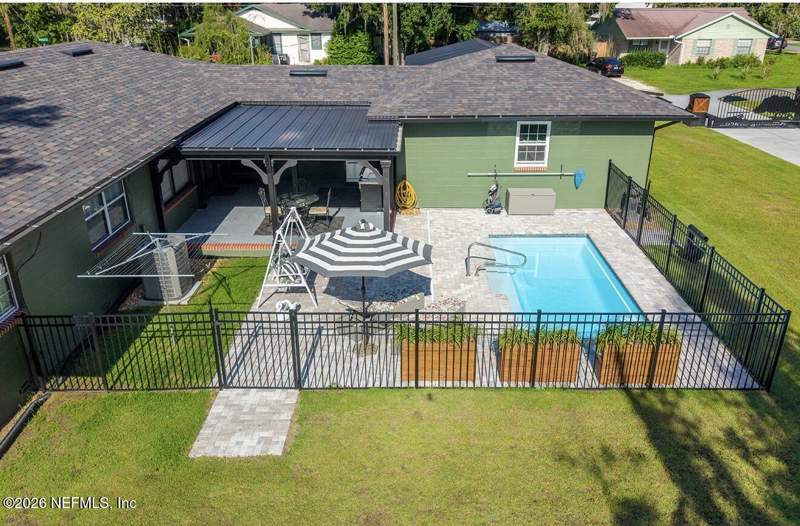 3 bedroom Single Family Residence at 675 W Madison Street, Gaskins Add To Strk, Starke — photo 2