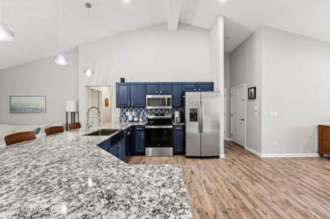 2500 Cedar Trace Drive, Jacksonville FL - photo 11 of 40