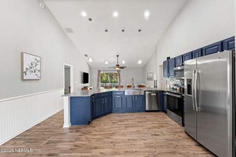 2500 Cedar Trace Drive, Jacksonville FL - photo 9 of 40