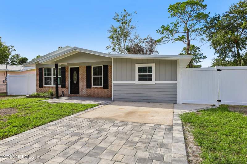 3 bedroom Single Family Residence at 1102 Walnut Street, Shands Platt, Green Cove Springs — photo 3