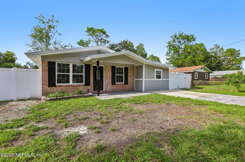 3 bedroom Single Family Residence at 1102 Walnut Street, Shands Platt, Green Cove Springs — photo 4