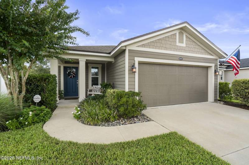 3 bedroom Single Family Residence at 15137 Rain Lily Street, Bartram Park Preserve, Jacksonville — photo 4