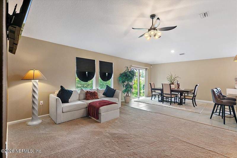 4 bedroom Single Family Residence at 1327 Panther Lake Parkway, Panther Creek, Jacksonville — photo 5