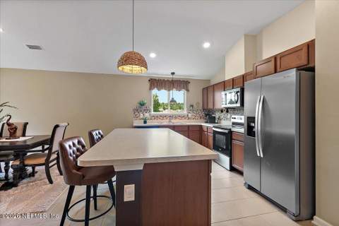1327 Panther Lake Parkway, Jacksonville FL - photo 7 of 26
