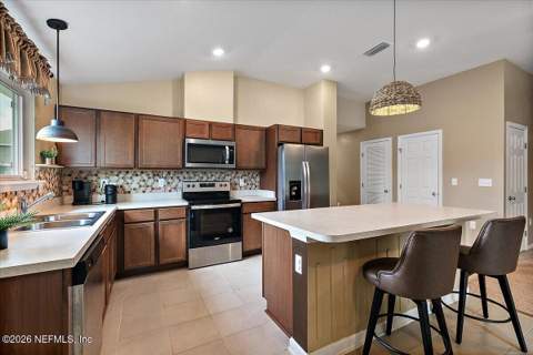 1327 Panther Lake Parkway, Jacksonville FL - photo 8 of 26
