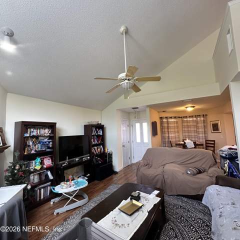 2830 W Lantana Lakes Drive, Jacksonville FL - photo 7 of 12