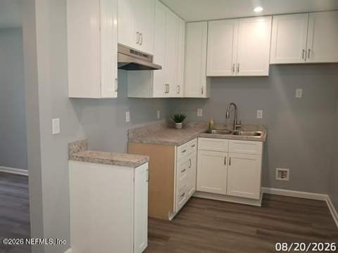 510 Clermont Drive, Orange Park FL - photo 7 of 22