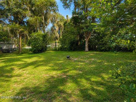 423 Holiday Drive, Interlachen FL - photo 15 of 20