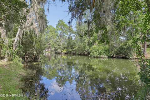 4186 Foxford Court, Jacksonville FL - photo 7 of 41
