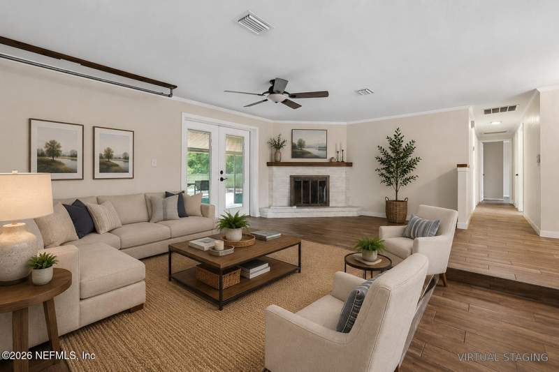 4 bedroom Single Family Residence at 4186 Foxford Court, Huntington Forest, Jacksonville — photo 5