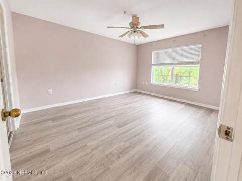 10961 Burnt Mill Road #1138, Jacksonville FL - photo 11 of 36