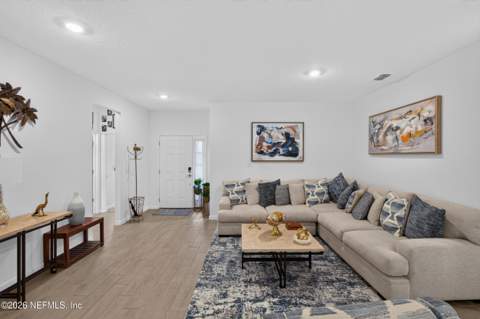 1532 Lachlan Circle, Jacksonville FL - photo 12 of 70