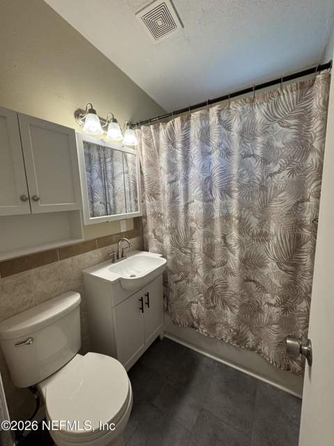 1240 S Briarcliff Road, Jacksonville FL - photo 8 of 13