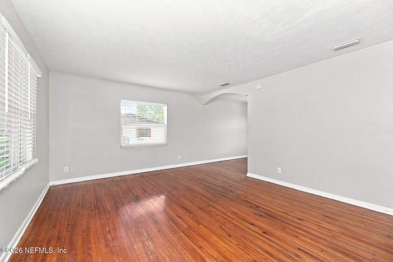 4 bedroom Single Family Residence at 6015 Caprice Drive, Oak Hill, Jacksonville — photo 3
