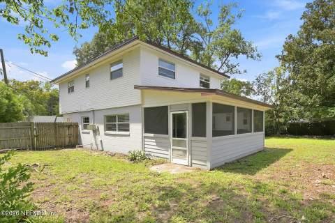 6015 Caprice Drive, Jacksonville FL - photo 21 of 22