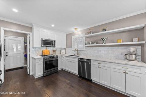 7030 St Augustine Road, Jacksonville FL - photo 15 of 57