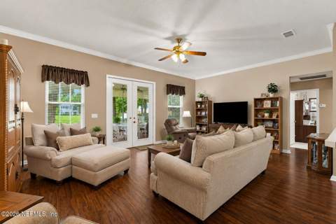 11658 Marsh Elder Drive, Jacksonville FL - photo 13 of 38
